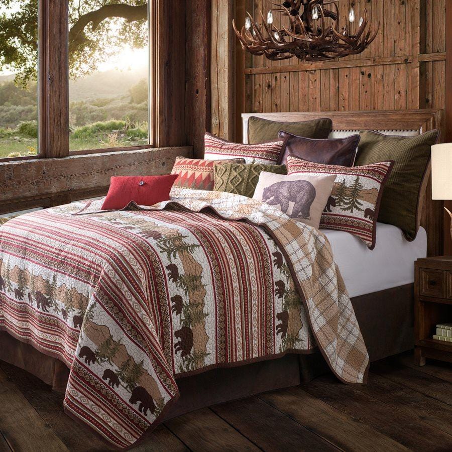 Bear Trail Reversible Quilt Set